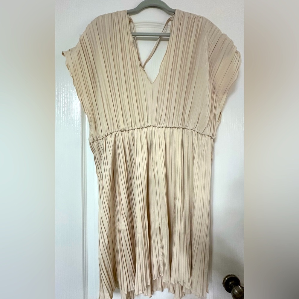 Cute SHEIN ivory semi formal dress